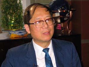 胡德华照片