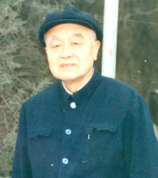 谢维仲照片