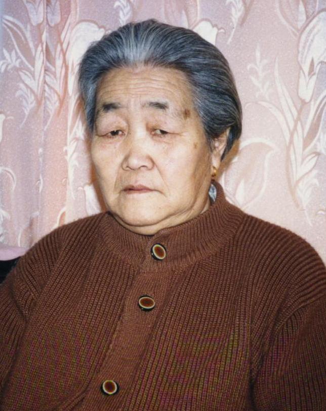 丁玉美照片