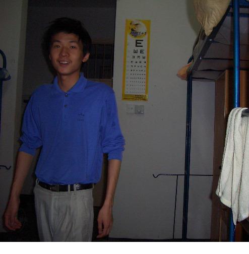 许炜照片