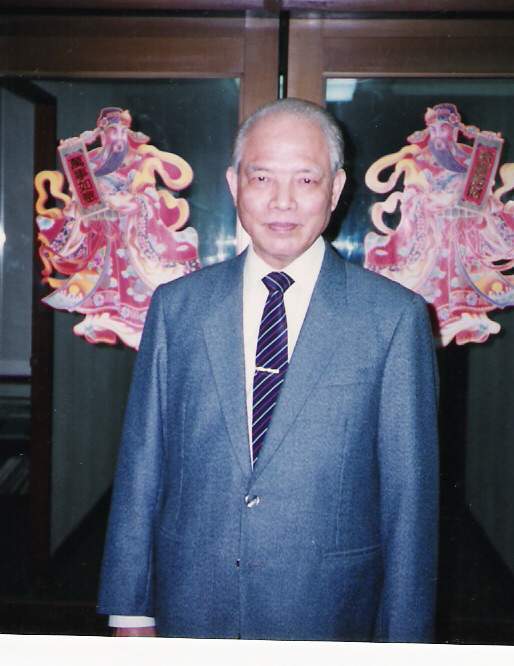 李信仁照片