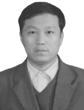 王强照片