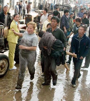 纪念6.10黑龙江宁安市沙兰镇洪灾遇难学生照片