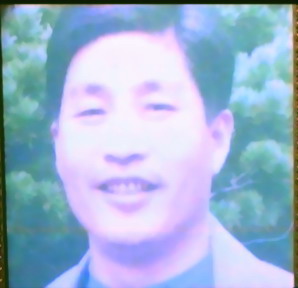 杨新发照片
