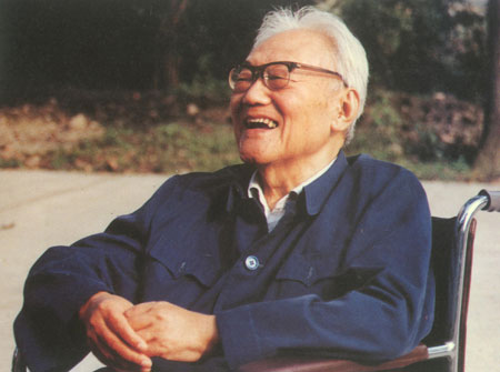 纪念中国一代文学巨匠巴金先生照片